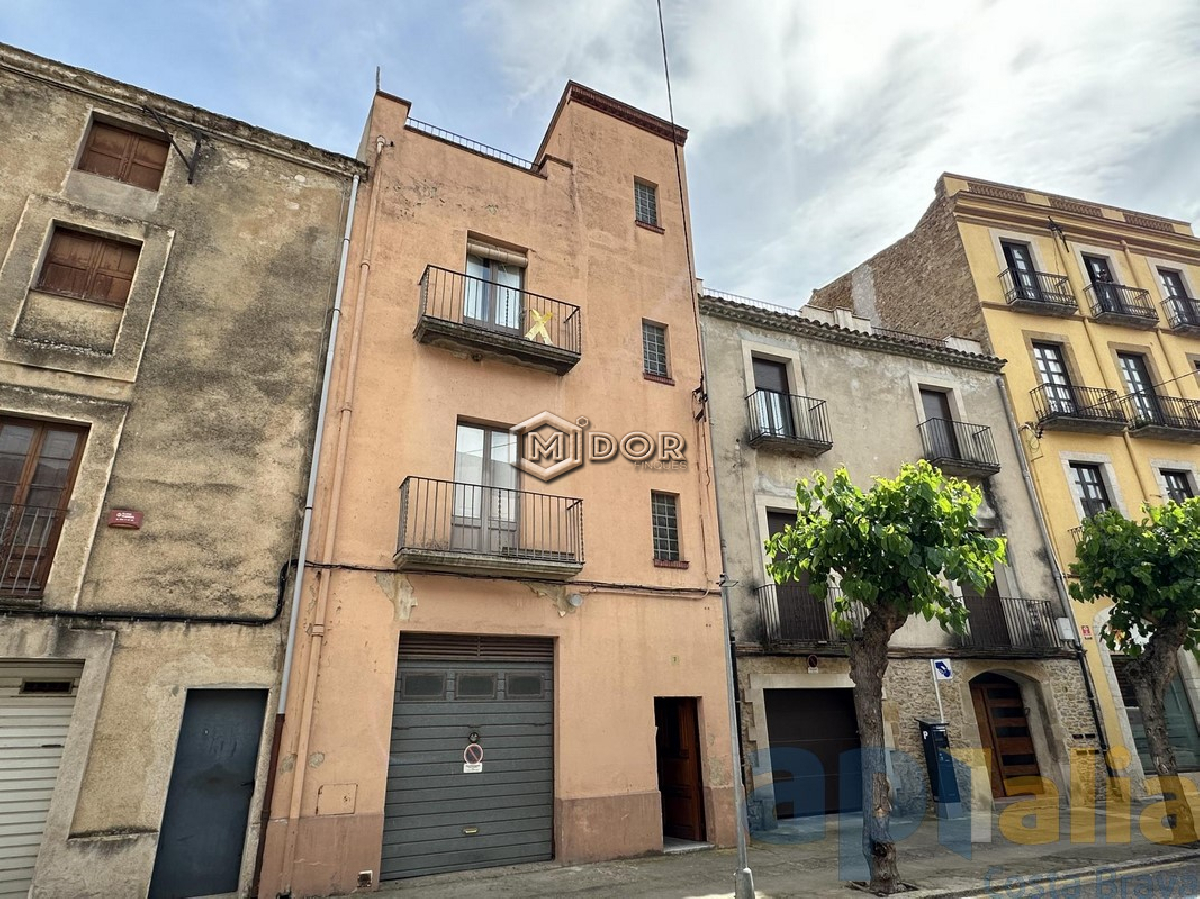 La Bisbal d'Empordà / Centre